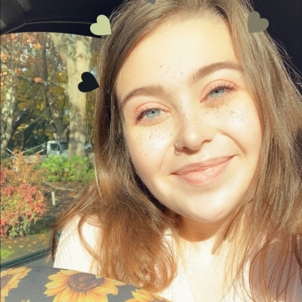 Meet your Posher, Lexi
